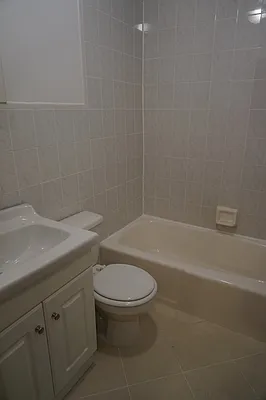 Rented by Compass | media 21