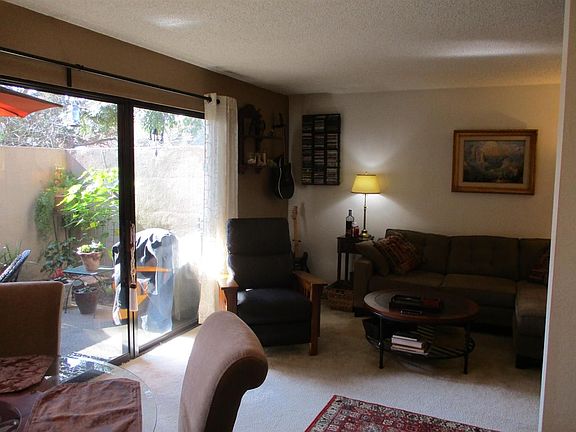 3rd image of 2202 Woodside Ln Unit 3