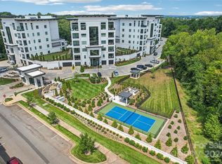 19329 Watermark Dr #121, Cornelius, NC 28031