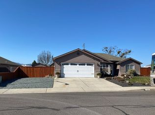 1505 Scofield St, Central Pt, OR