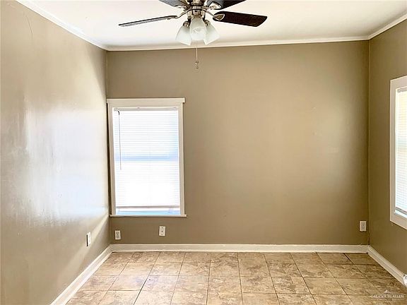 5th image of 2231 Date Palm Ave