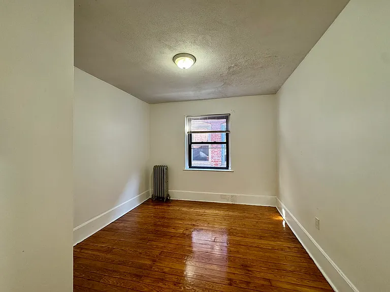 4 1/2 Centre St #3 — Photo 8