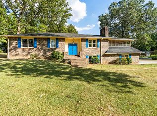 127 Limerick Rd, Greenwood, SC 29649