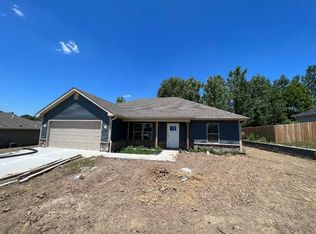 103 Copper Mountain Dr, Columbia, MO 65202