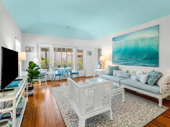 424 Chilean Ave APT 4, Palm Beach, FL 33480