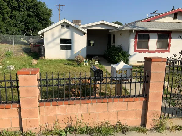 13676 Hubbard St, Sylmar, CA 91342