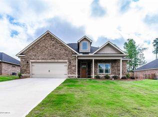 531 Constitution Dr, Forsyth, GA 31029