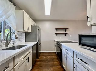 140 Uwapo Rd APT 1-203, Kihei, HI 96753