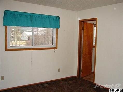 2nd image of 209 Rumsey St