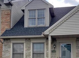 121 Cobblestone Ln, Lancaster, PA