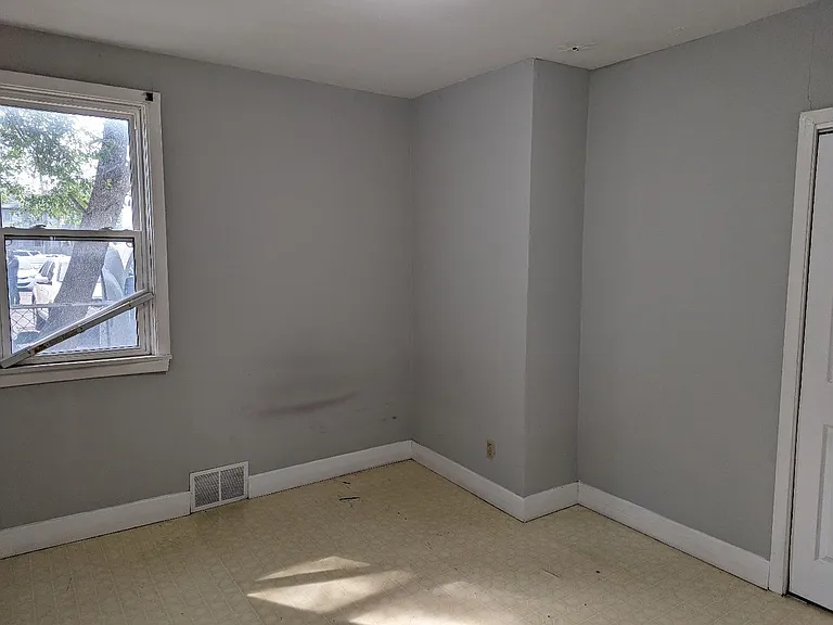 63 Pelham Rd #1 — Photo 8