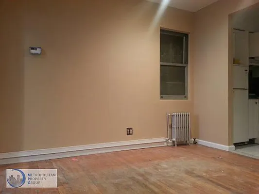 Rented by Metropolitan Property Group | media 30