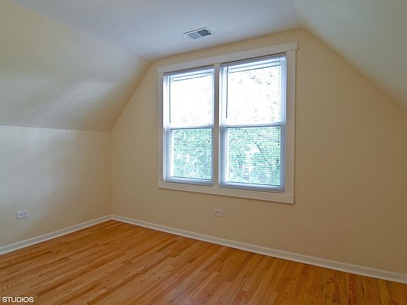 4th image of 2616 W Cortland St #3