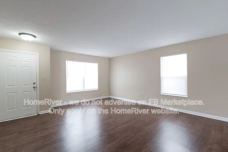 4 bed, 2.5 bath, 2116 sqft, $2,099 — Photo 4