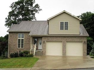 138 Warren St, Shady Spring, WV 25918