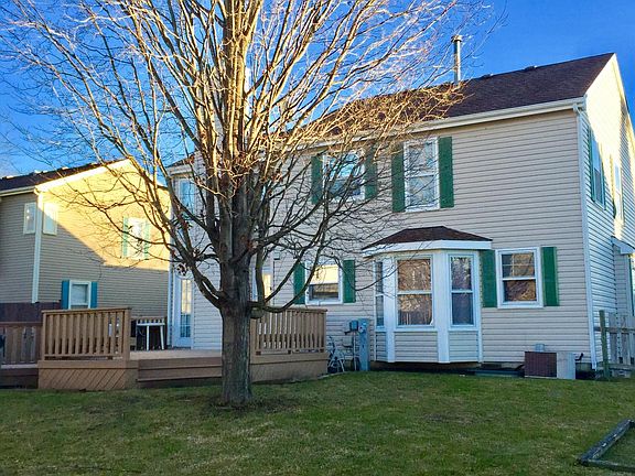 Backyard with Huge Deck2