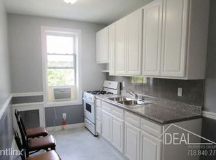 159 Dahill Rd #3R, Brooklyn, NY 11218