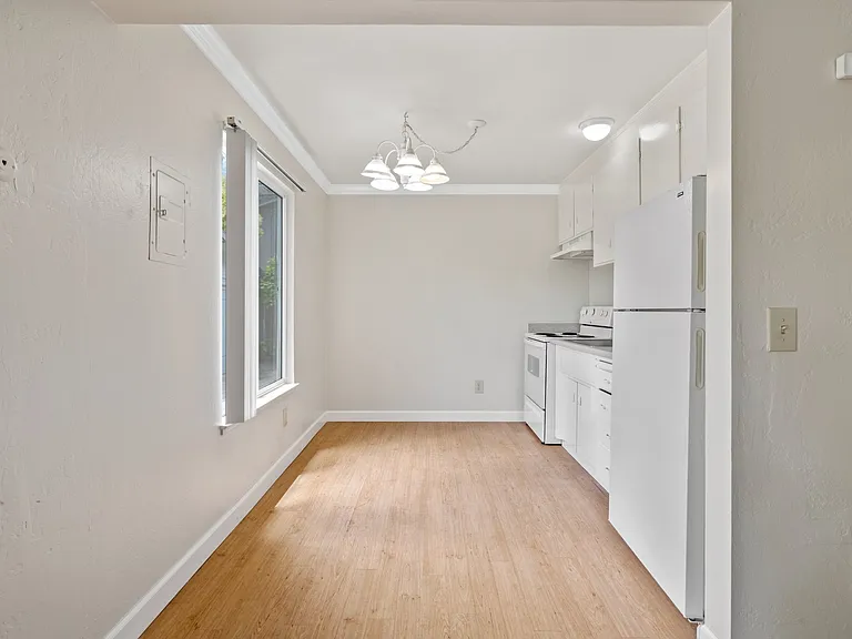 655 Reseda Dr #6 — Photo 9
