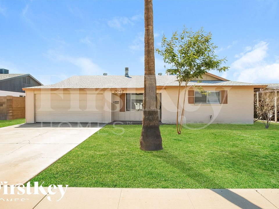 1st image of 2047 E Ellis Dr