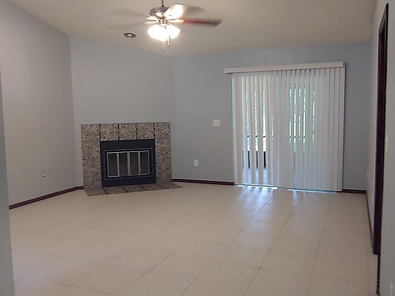5th image of 2440 Fabry Cir