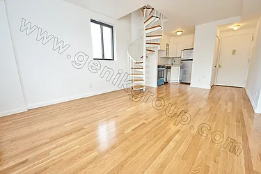 Rented by Genik Group Corp