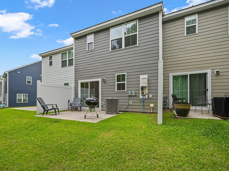 1051 Crescent Cove Ln — Photo 30