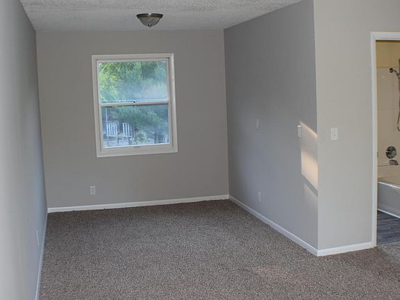 5th image of 205 Jerette Ave