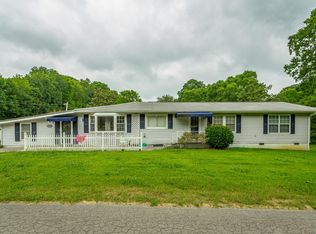 333 Cooper Rd, Rock Spring, GA 30739