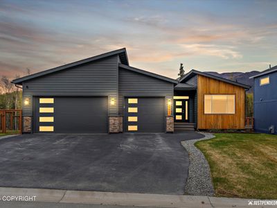 17997 Rivervista Rd, Eagle River, AK, 99577