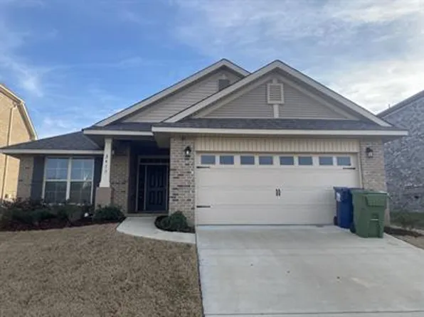 2413 Bell Manor Dr SW, Huntsville, AL 35803