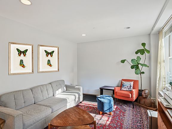 3rd image of 150 S 1st St APT 2J