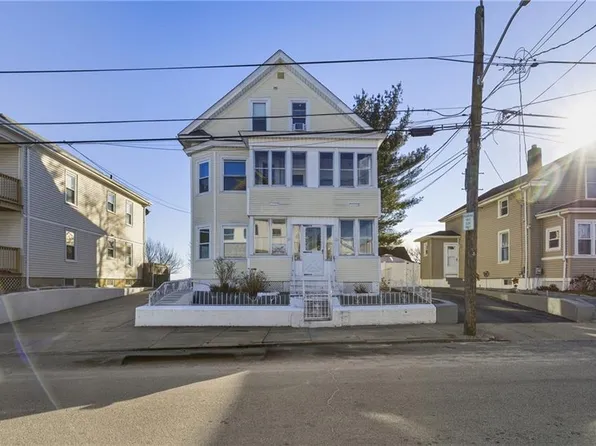 60-62 Hendricks St, Central Falls, RI 02863