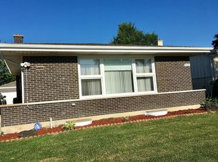 9412 Michael Ct, Morton Grove, IL 60053