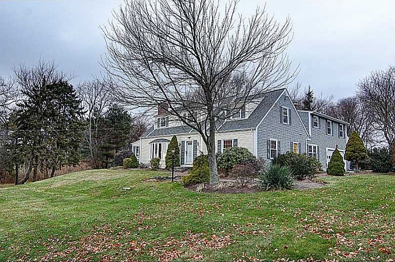 2nd image of 137 Briarcliff Ave
