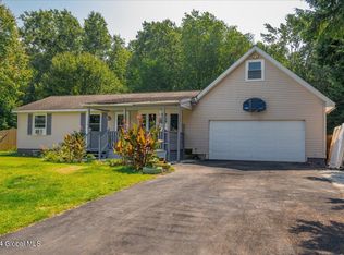23 New Britain Dr, Gansevoort, NY 12831