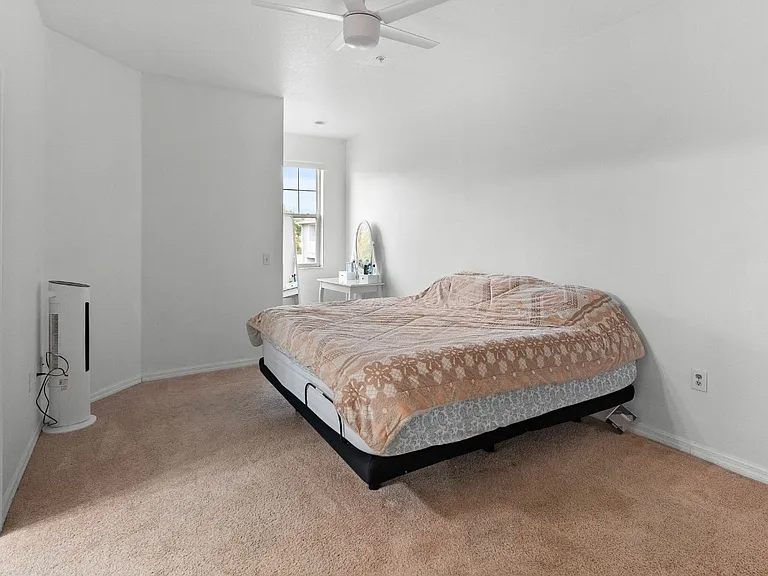 9206 Bella Terraza Way — Photo 12