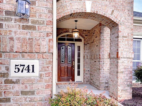4th image of 5741 Virginia Park Dr