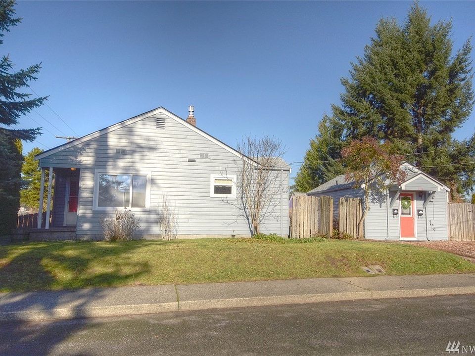1st image of 310 Milroy St NW