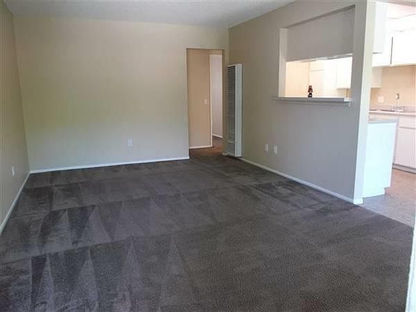 1st image of 245 E Lincoln Ave APT 31