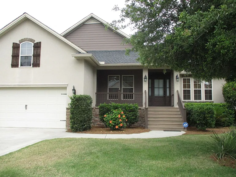 104 Shadow Wood Bnd — Photo 1