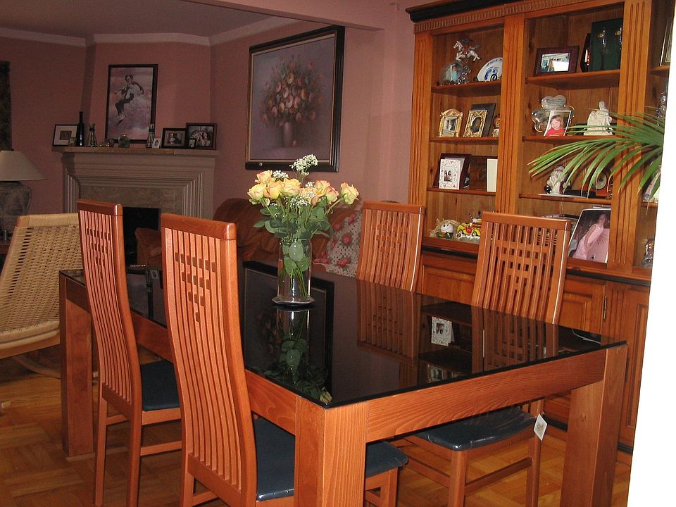 dining room/ living room
