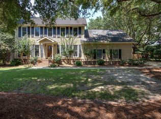 675 Old Plantation Rd, Charleston, SC 29412