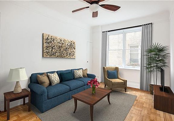 2nd image of 125 W 12th St APT 1F