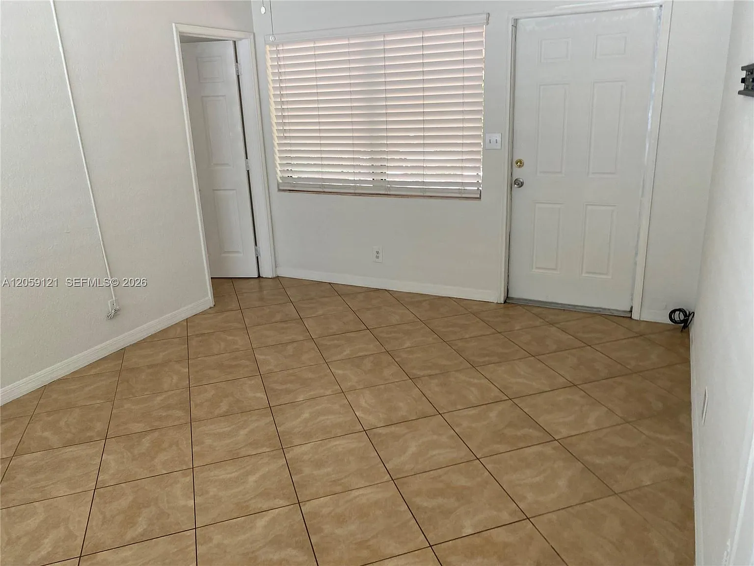 Hollywood Beach Heights S — Photo 1