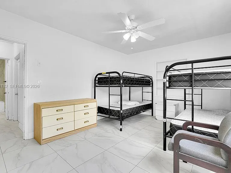 2417 Pierce St #- — Photo 20