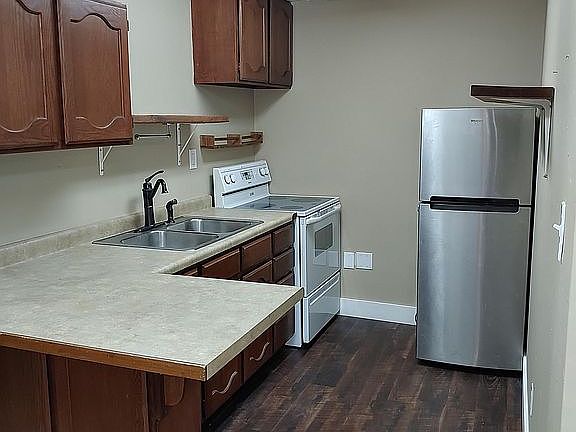 Apartment Kitchen