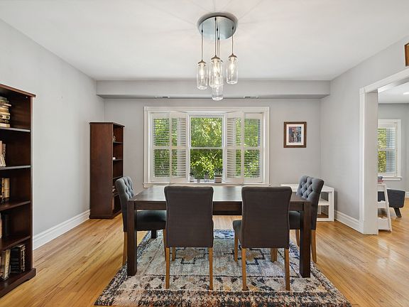 4th image of 4446 N Wolcott Ave APT 1A