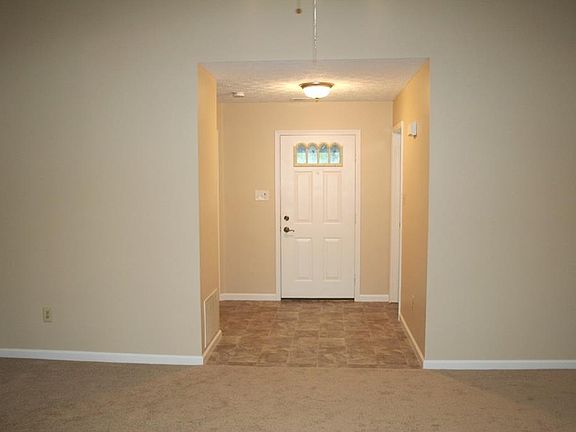4th image of 7835 Connie Dr