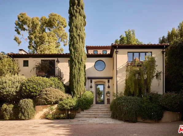 1164 N Doheny Dr, Los Angeles, CA 90069