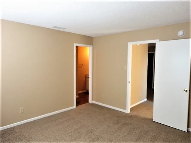 15080 Fawn Hollow Ln — Photo 9